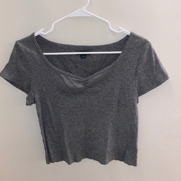 Grey Top - Picture 1 of 2